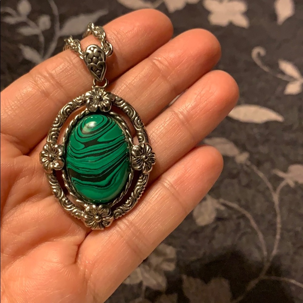 💚Malachite pendant/stainless steel necklace💚 - Picture 5 of 7